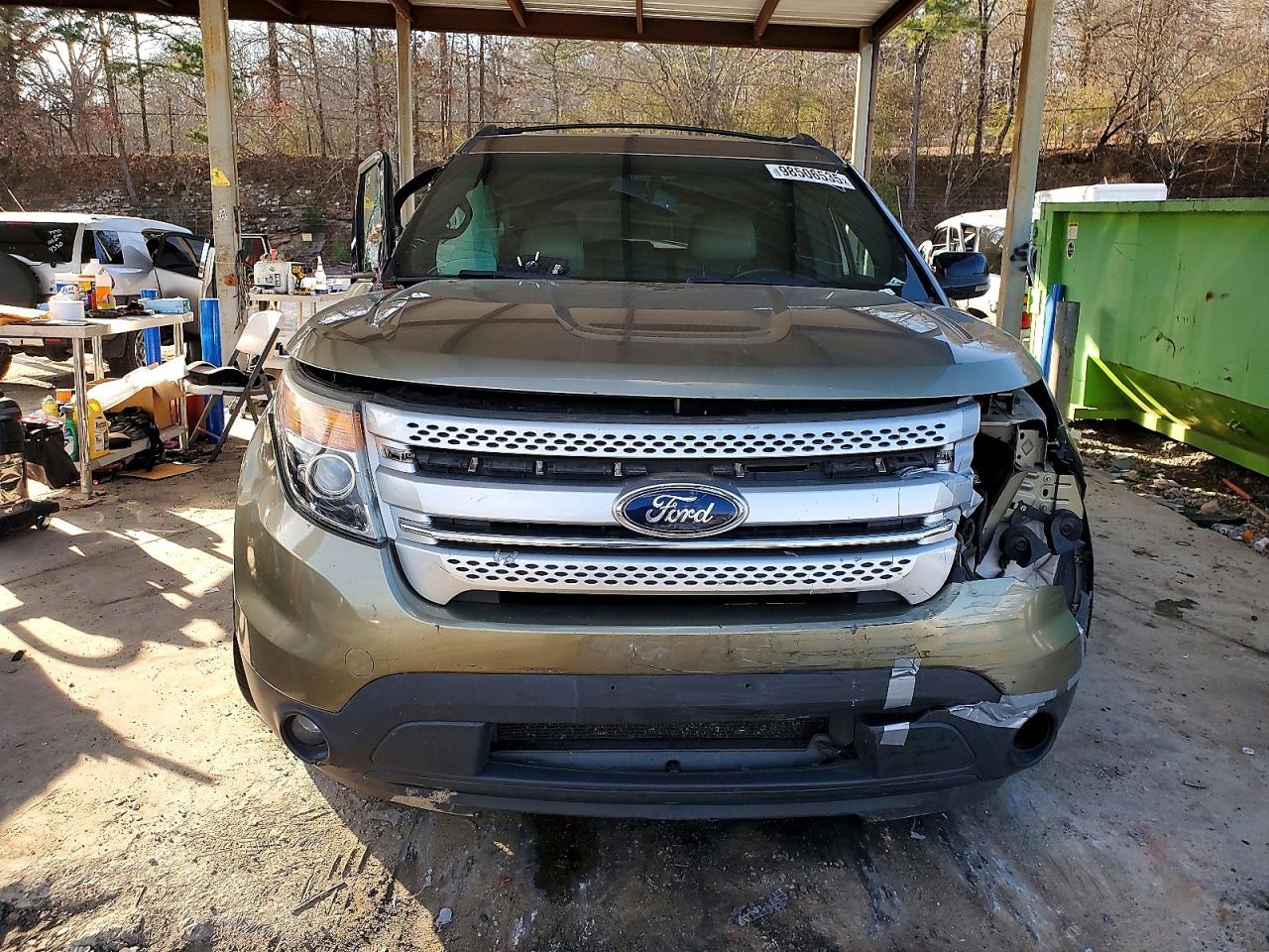 2013 FORD EXPLORER XLT photo 5
