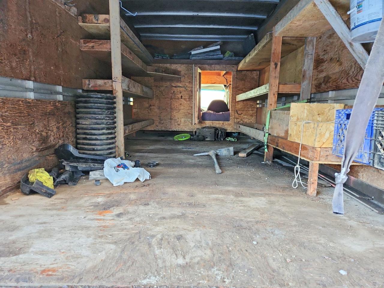 2008 FORD E350 BOX TRUCK photo 10