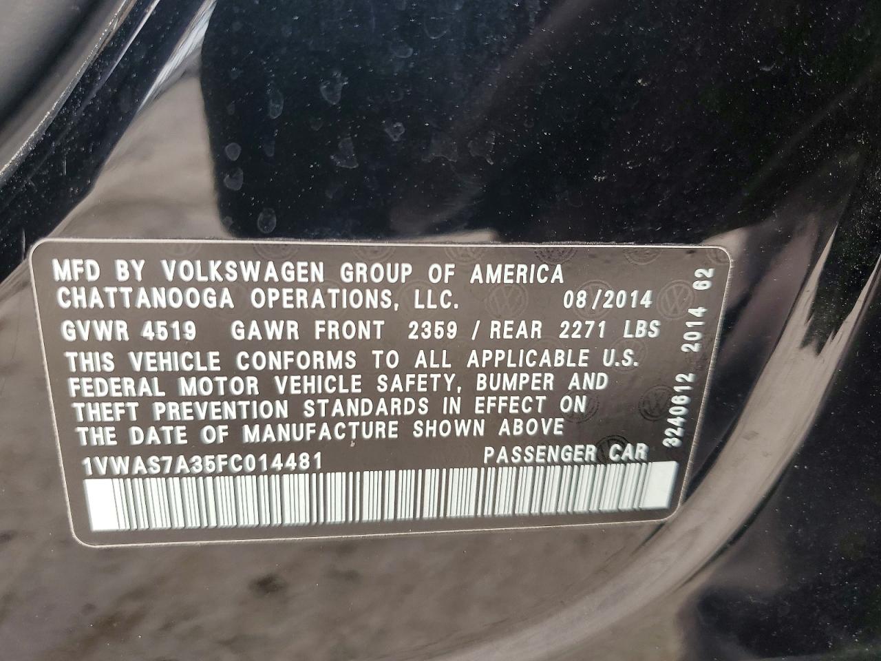 2015 VOLKSWAGEN PASSAT S photo 12