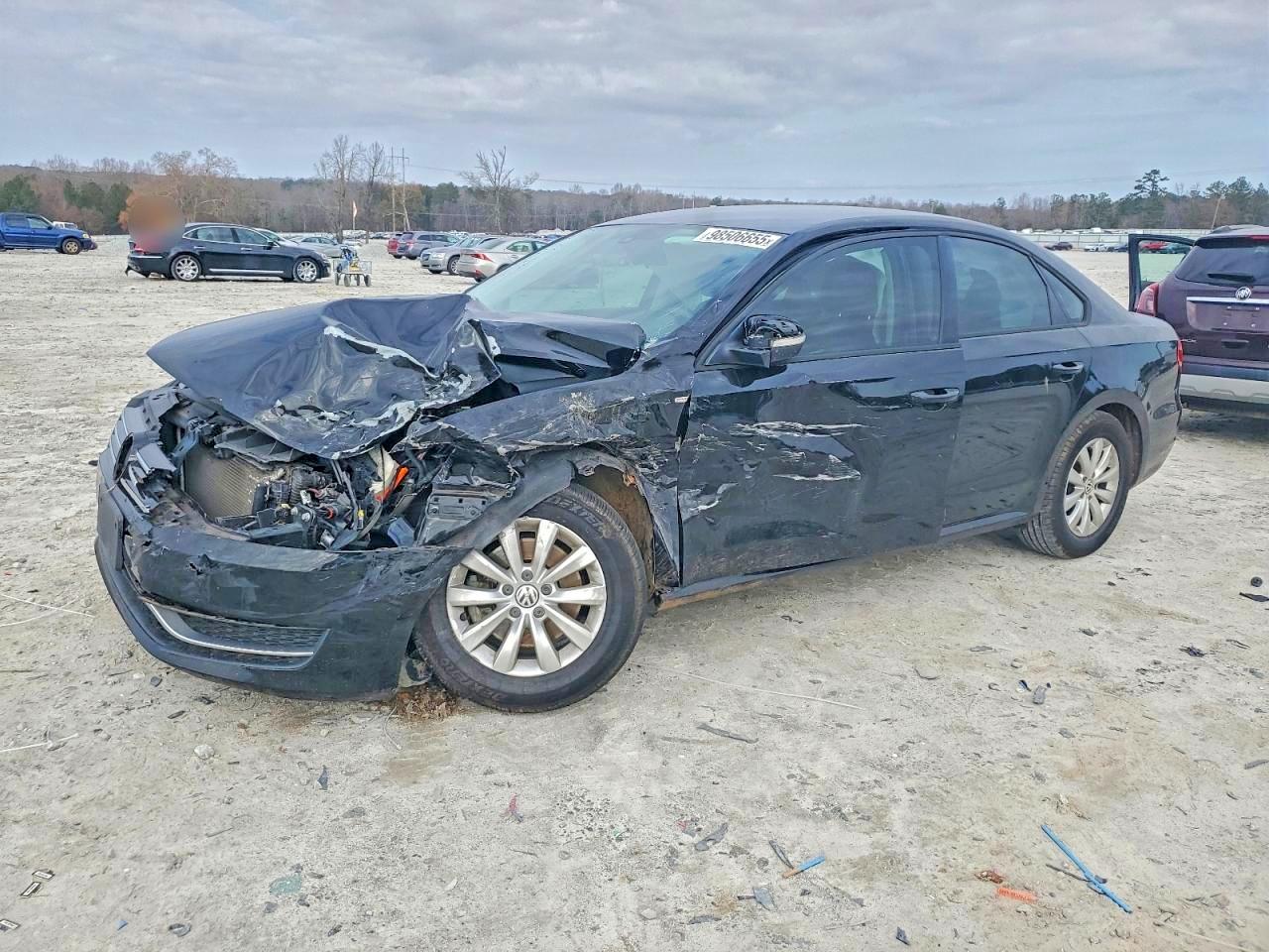 2015 VOLKSWAGEN PASSAT