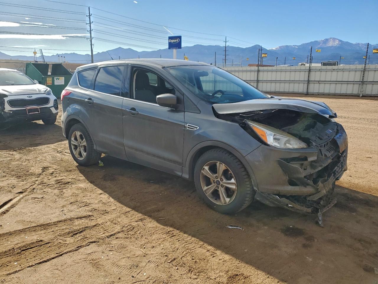 2015 FORD ESCAPE SE photo 4