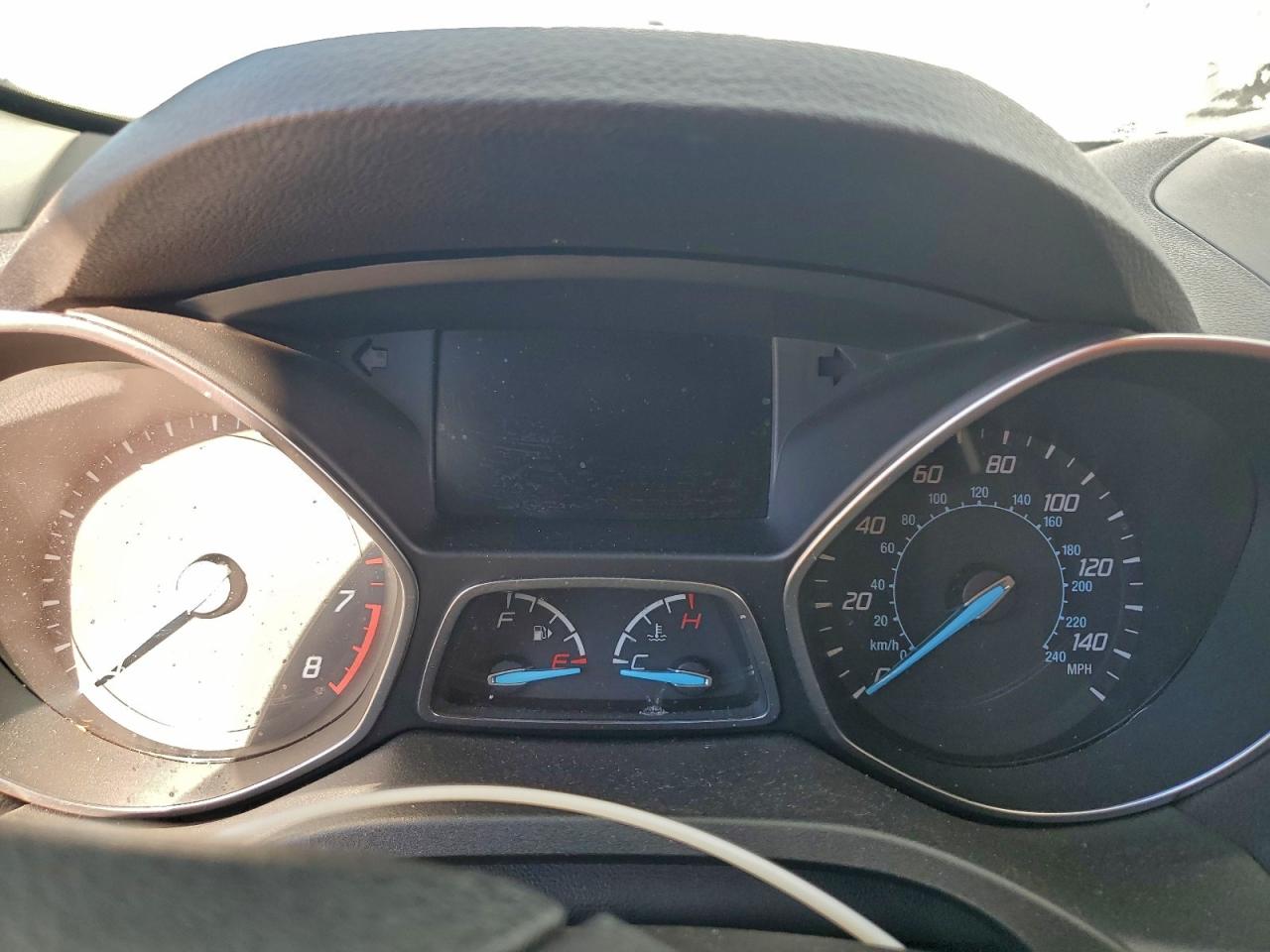 2015 FORD ESCAPE SE photo 9