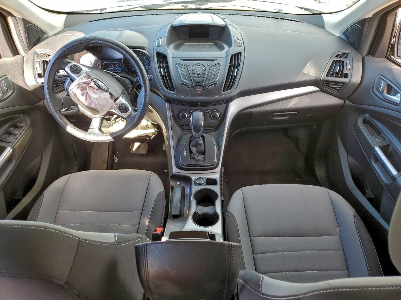 2015 FORD ESCAPE SE photo 8