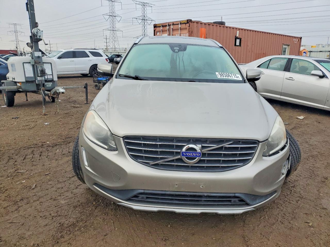2016 VOLVO XC60 T6 PREMIER photo 5
