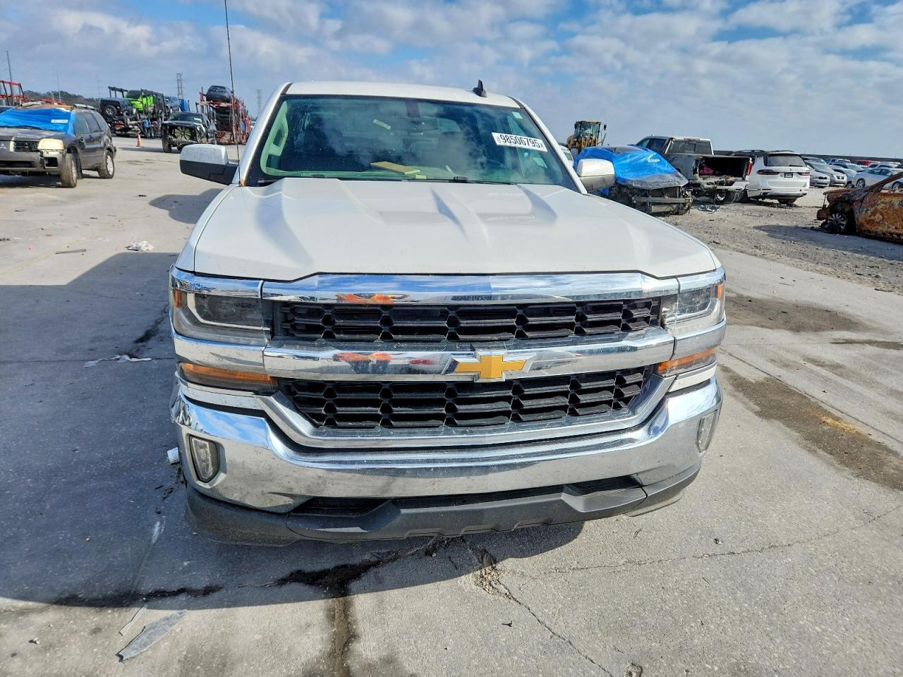 2017 CHEVROLET SILVERADO C1500 LT photo 9