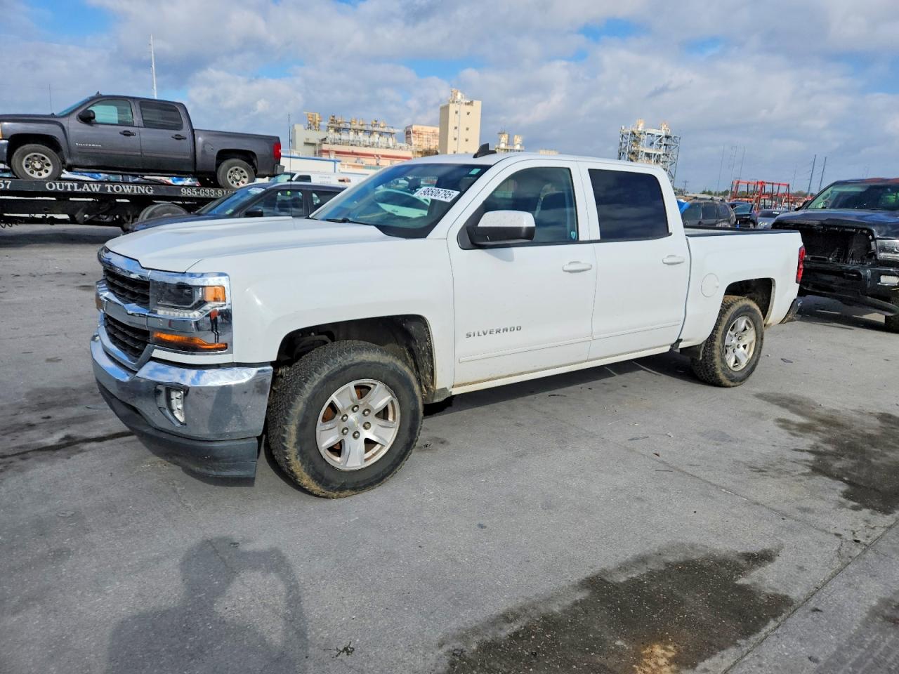 2017 CHEVROLET SILVERADO