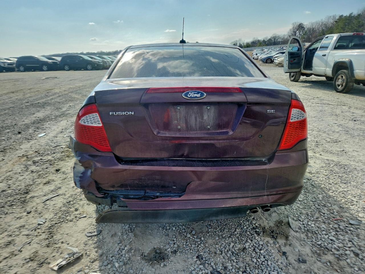 2012 FORD FUSION SE photo 6