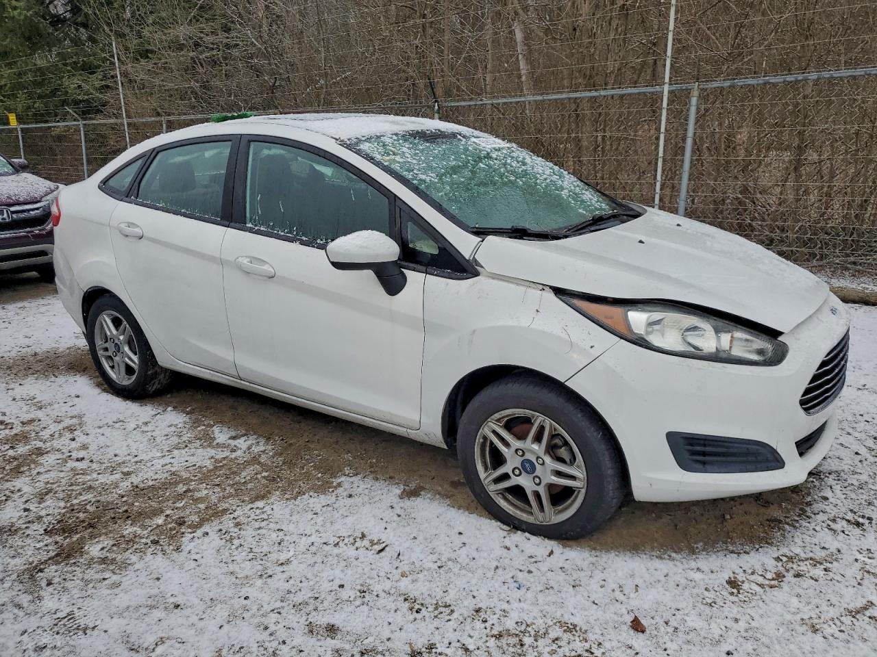 2019 FORD FIESTA SE photo 7