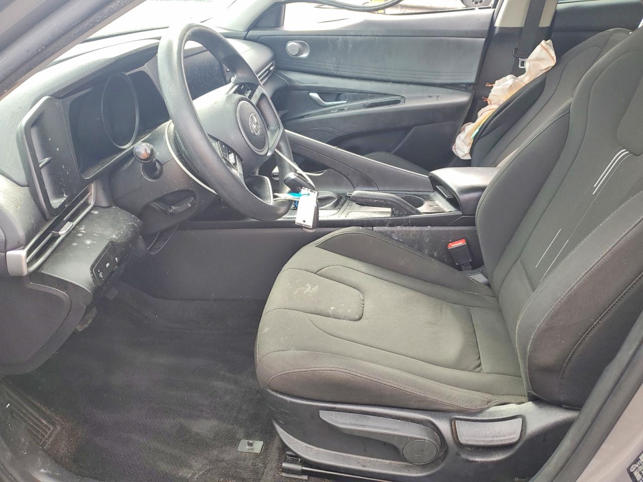 2022 HYUNDAI ELANTRA SEL photo 7