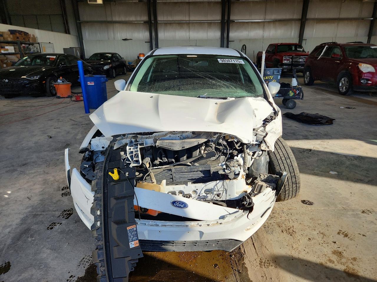 2017 FORD FOCUS SE photo 5