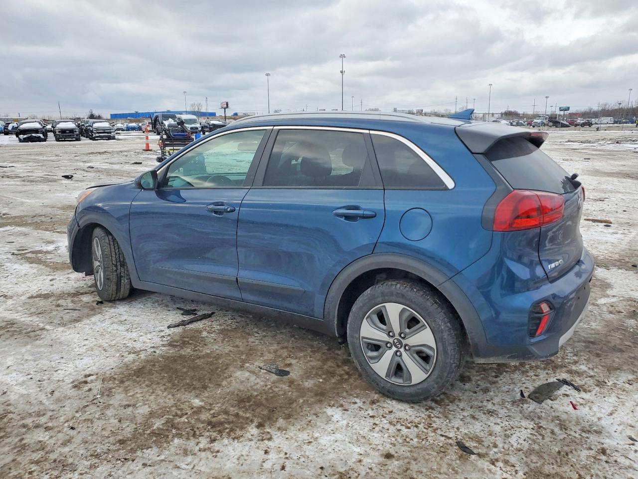 2020 KIA NIRO LX photo 2