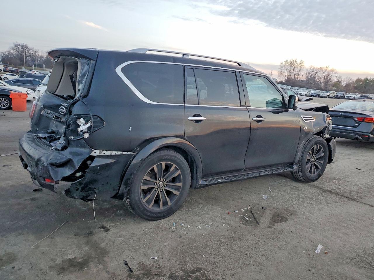 2019 NISSAN ARMADA SV photo 5