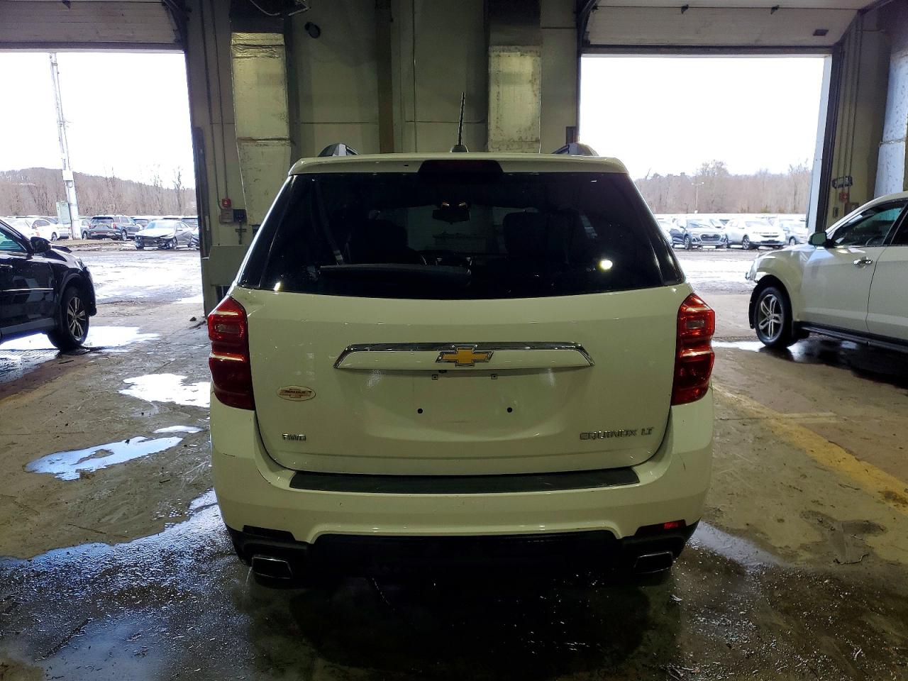 2016 CHEVROLET EQUINOX LT photo 11