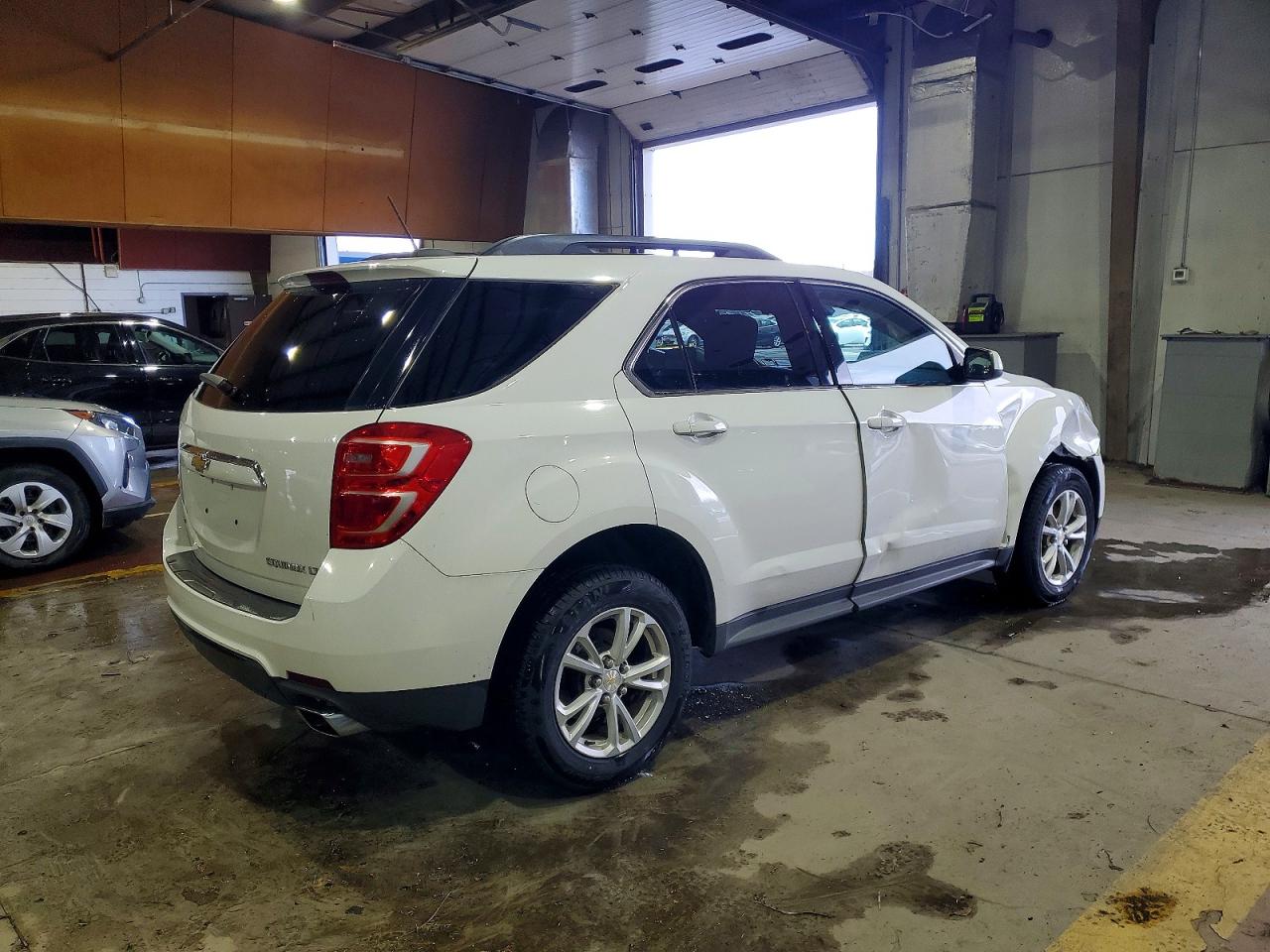 2016 CHEVROLET EQUINOX LT photo 5