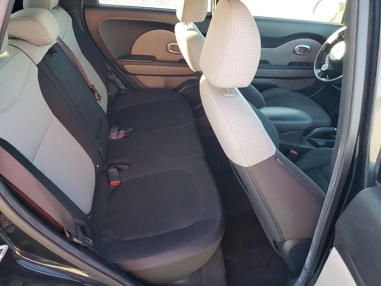 2014 KIA SOUL photo 15