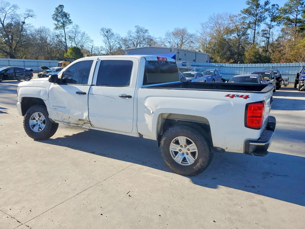 2018 CHEVROLET SILVERADO K1500 photo 2