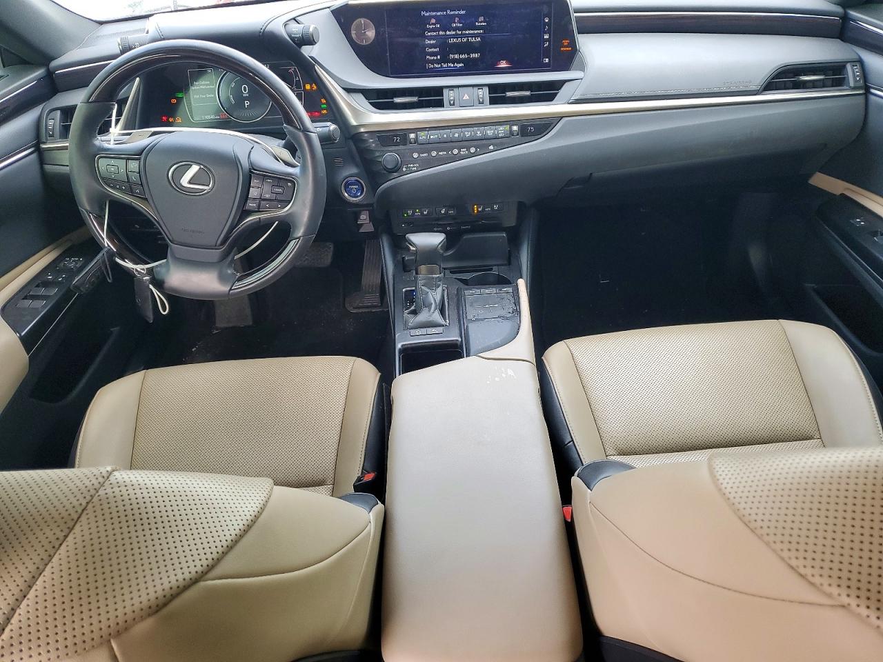 2020 LEXUS ES 300H photo 8