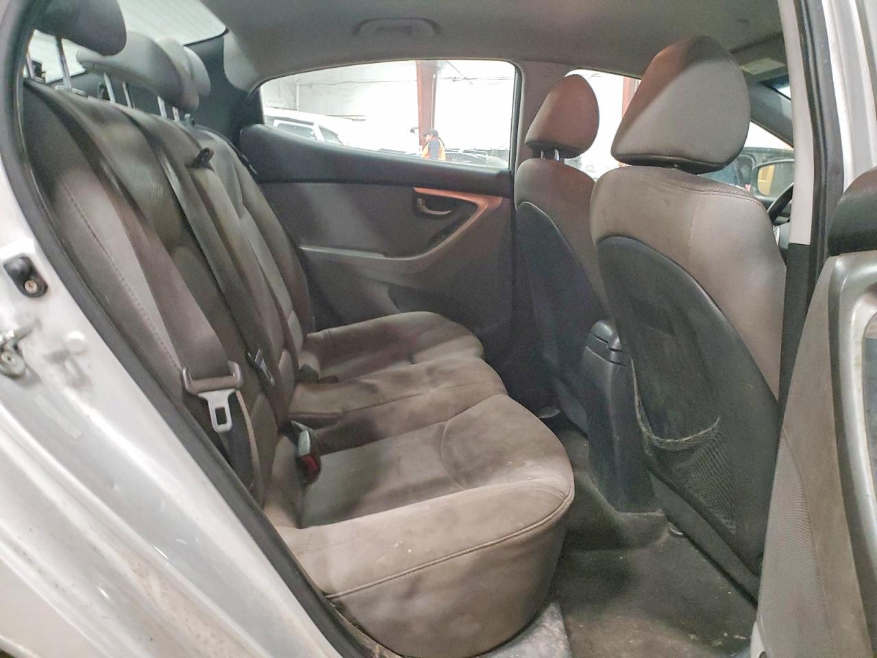 2013 HYUNDAI ELANTRA GLS photo 10