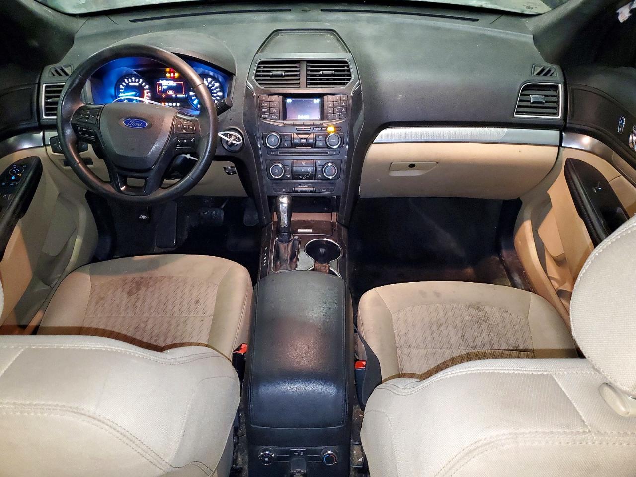 2016 FORD EXPLORER photo 8