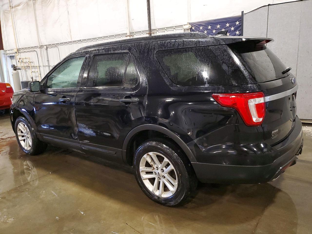 2016 FORD EXPLORER photo 2