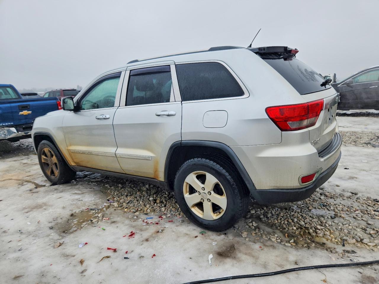 2012 JEEP GRAND CHEROKEE LAREDO photo 4
