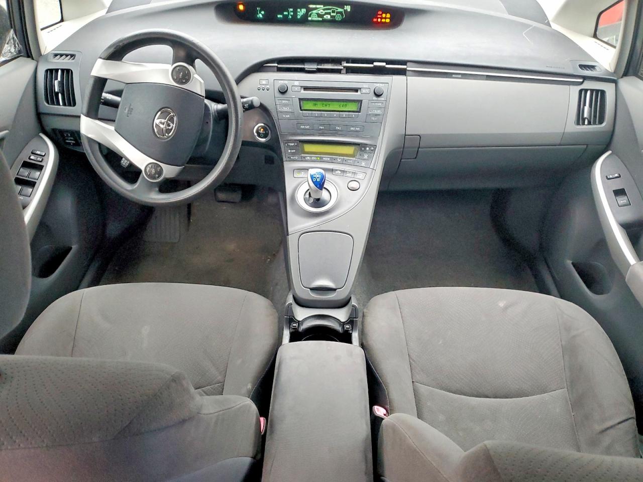 2011 TOYOTA PRIUS photo 8