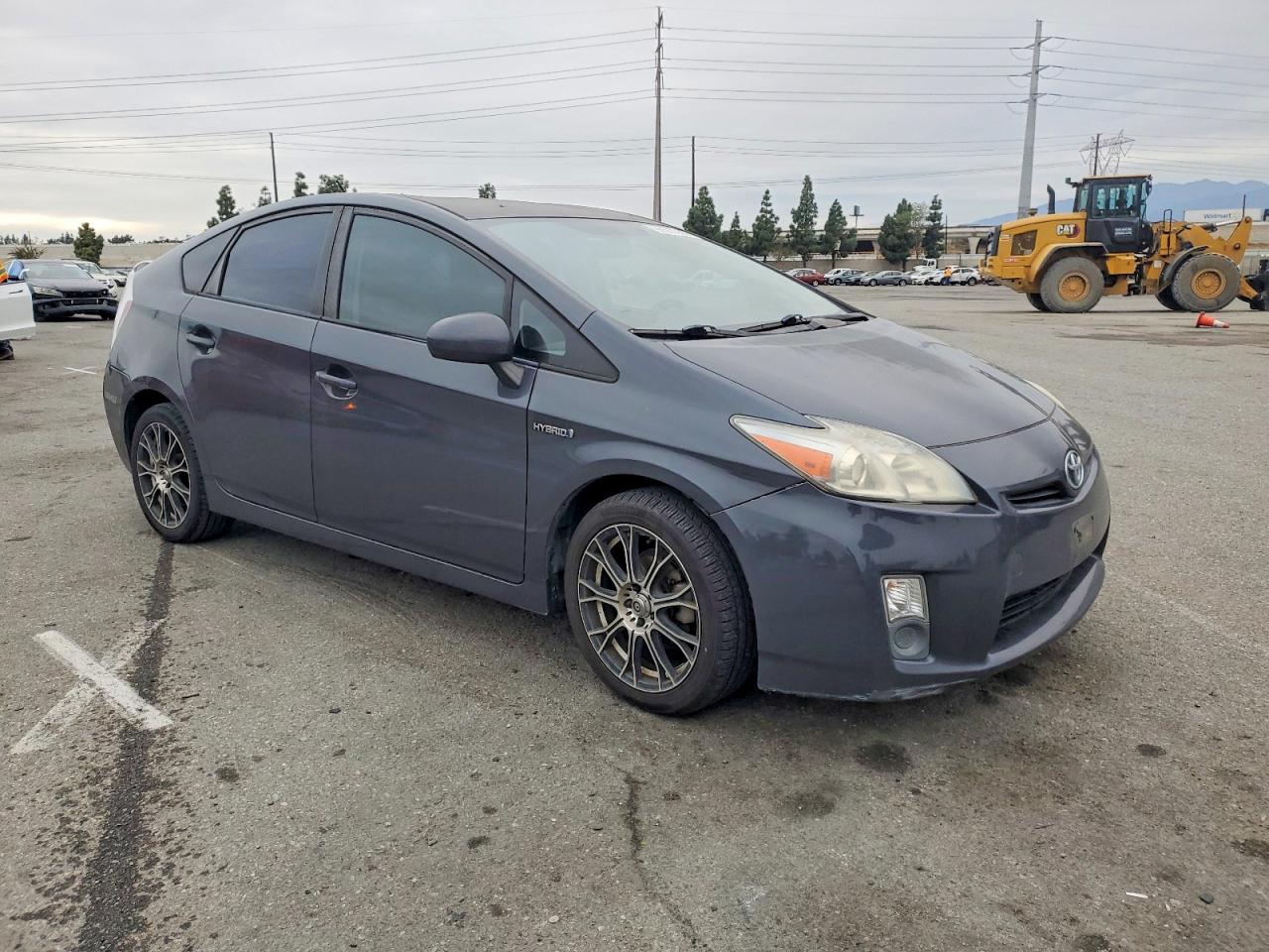 2011 TOYOTA PRIUS photo 4
