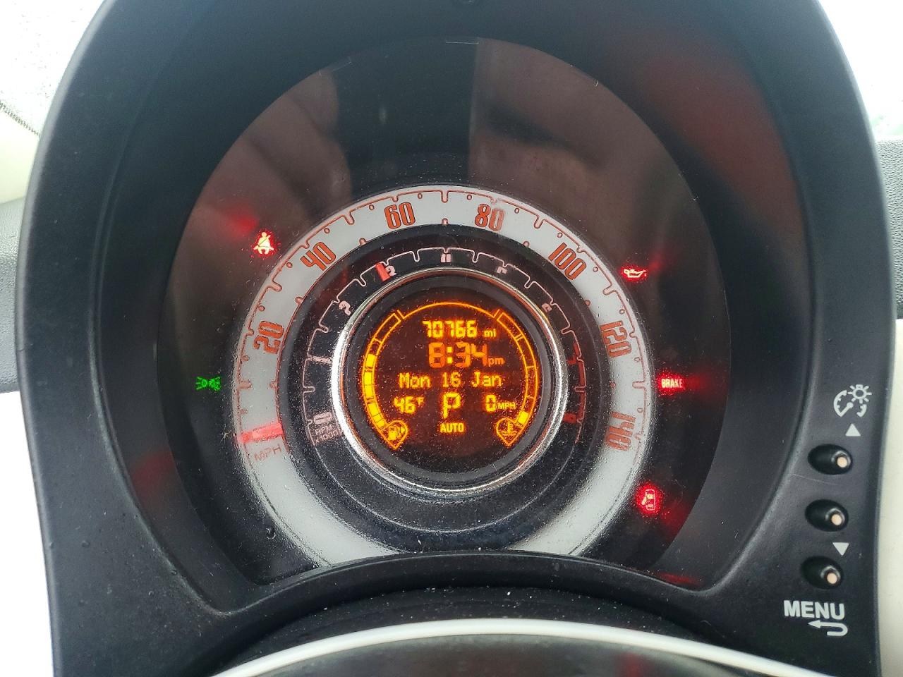 2015 FIAT 500 POP photo 9