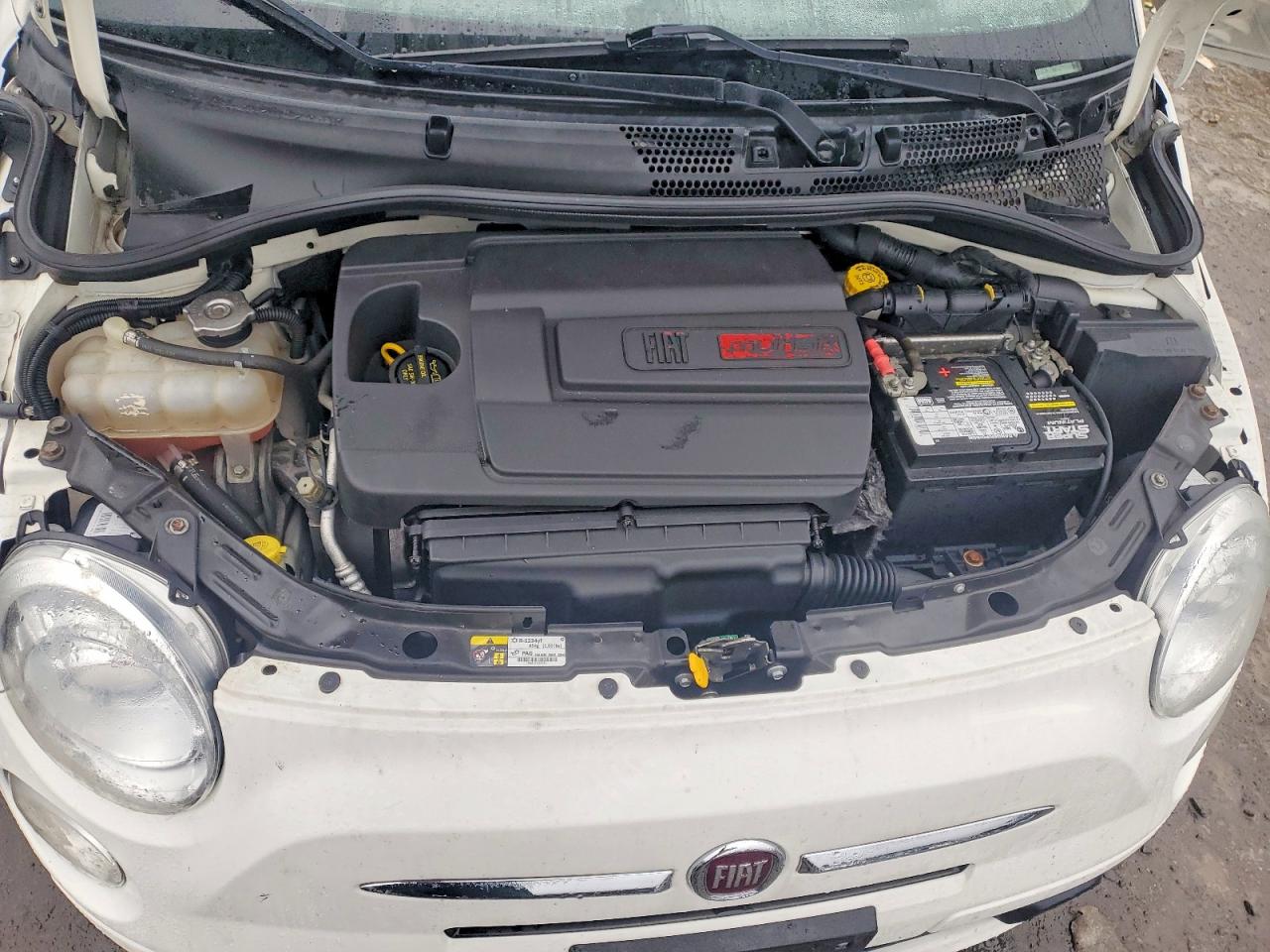 2015 FIAT 500 POP photo 11