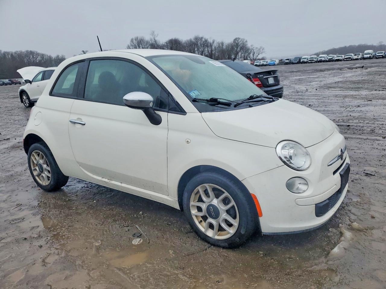 2015 FIAT 500 POP photo 4