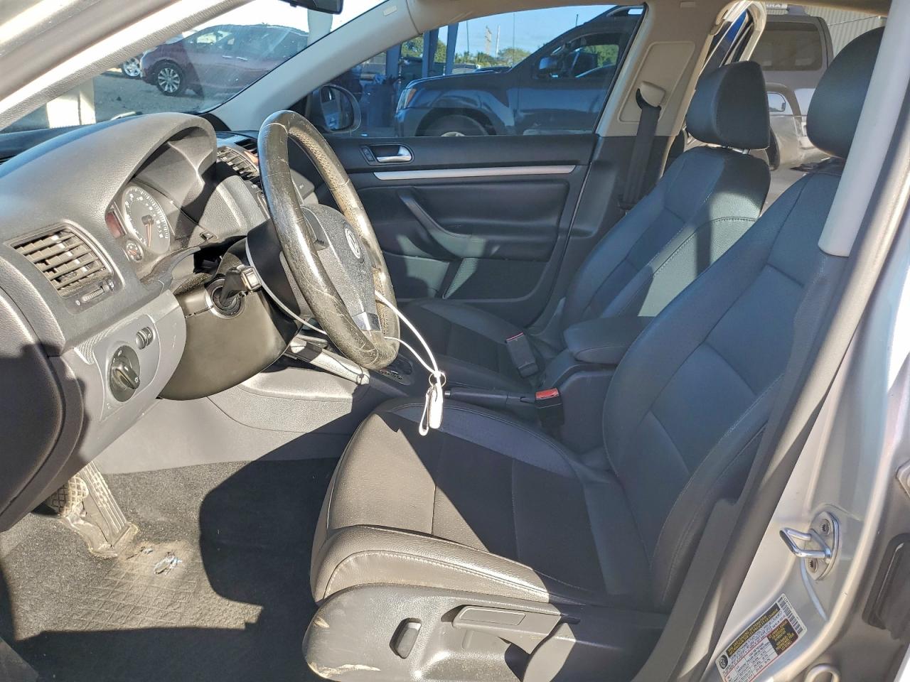 2008 VOLKSWAGEN JETTA SE photo 7
