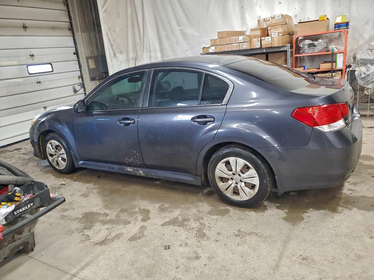 2011 SUBARU LEGACY 2.5I photo 2