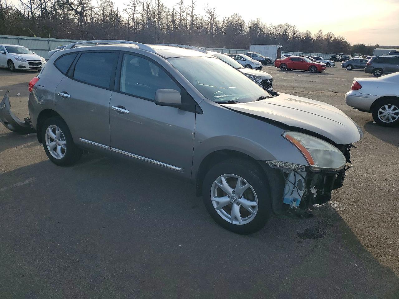 2011 NISSAN ROGUE S photo 4