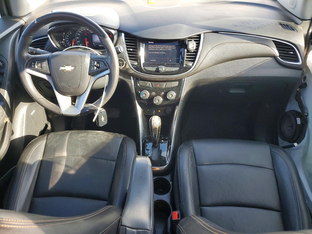 2020 CHEVROLET TRAX PREMIER photo 8