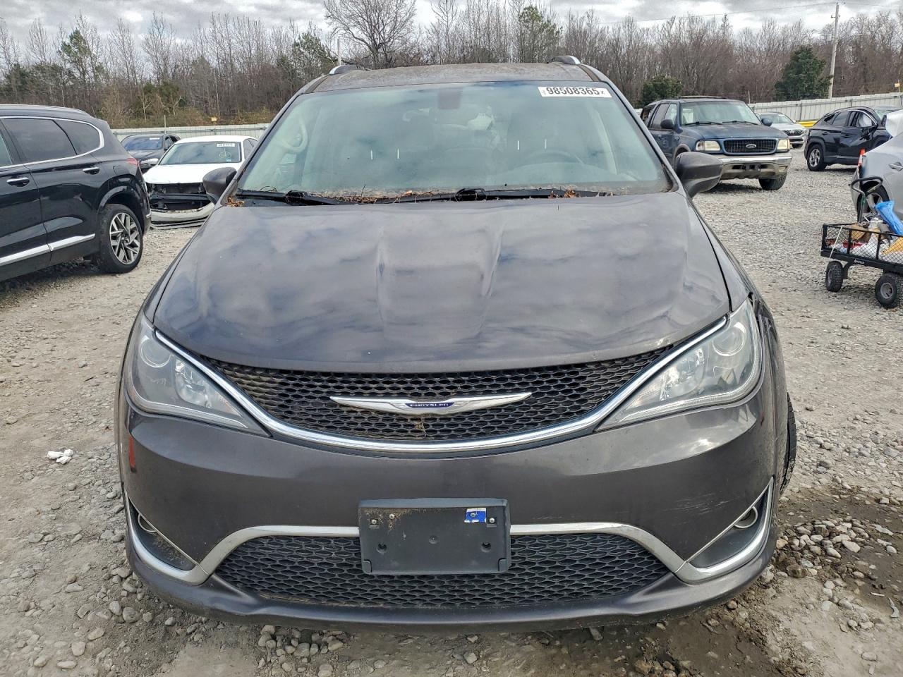 2019 CHRYSLER PACIFICA TOURING L photo 5