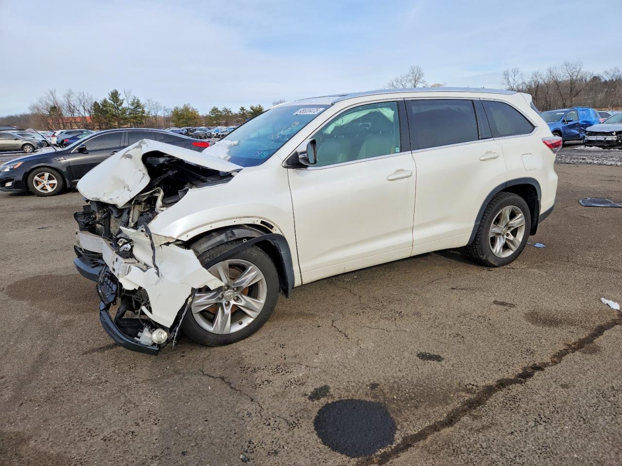 2014 TOYOTA HIGHLANDER