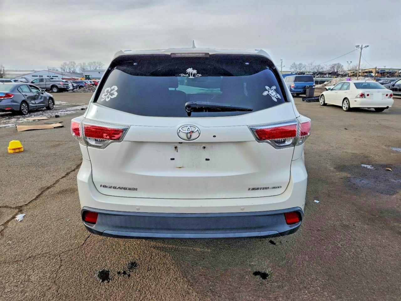 2014 TOYOTA HIGHLANDER LIMITED photo 6