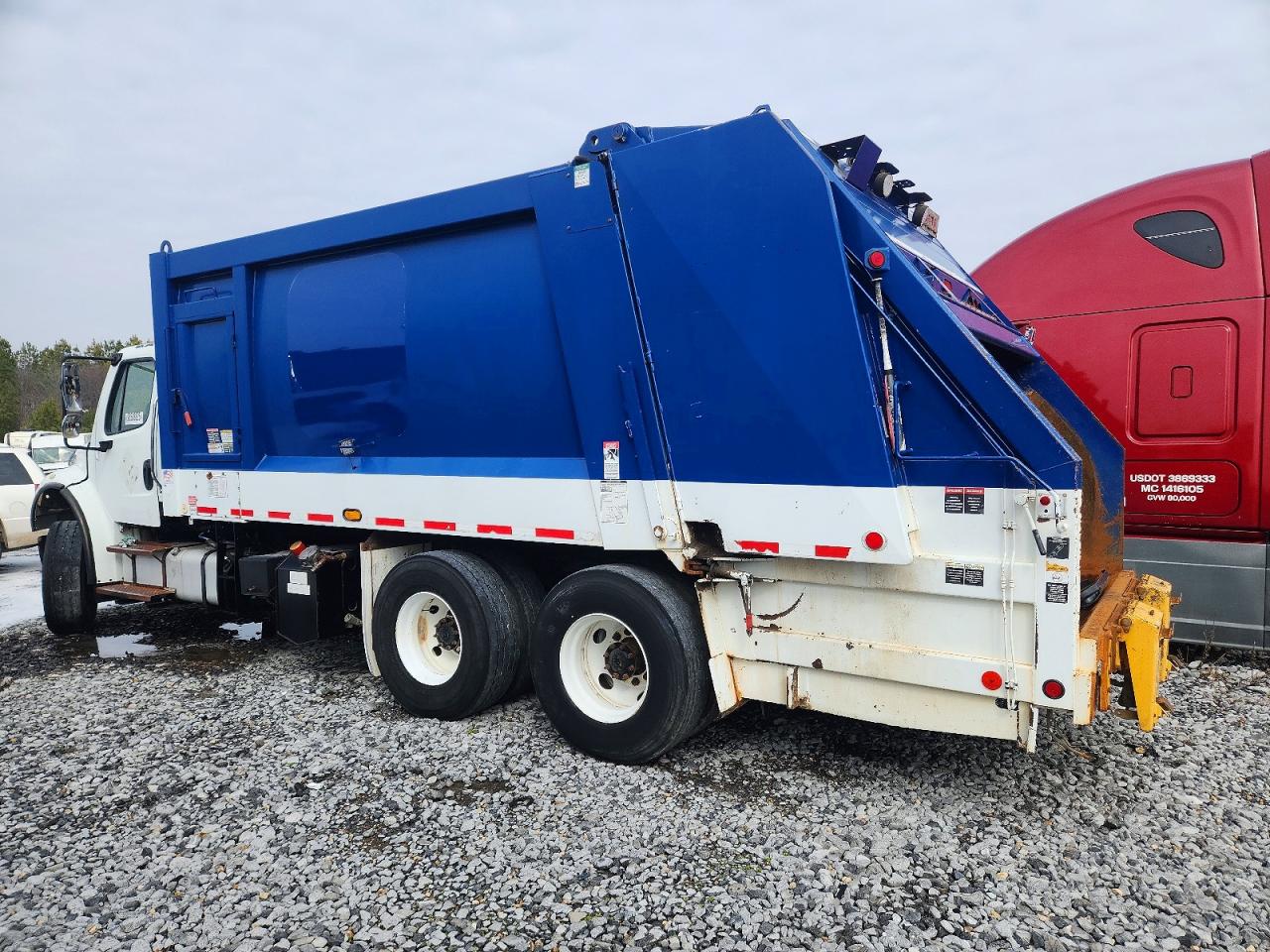 2015 FREIGHTLINER BUSINESS CLASS M2 REFUSE TRUCK photo 5