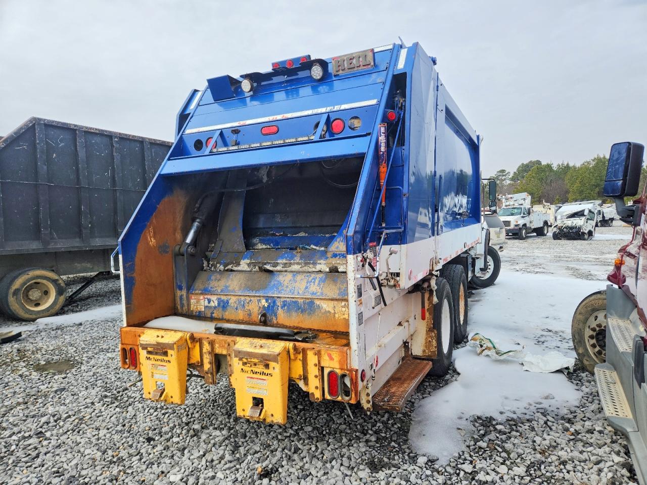 2015 FREIGHTLINER BUSINESS CLASS M2 REFUSE TRUCK photo 7