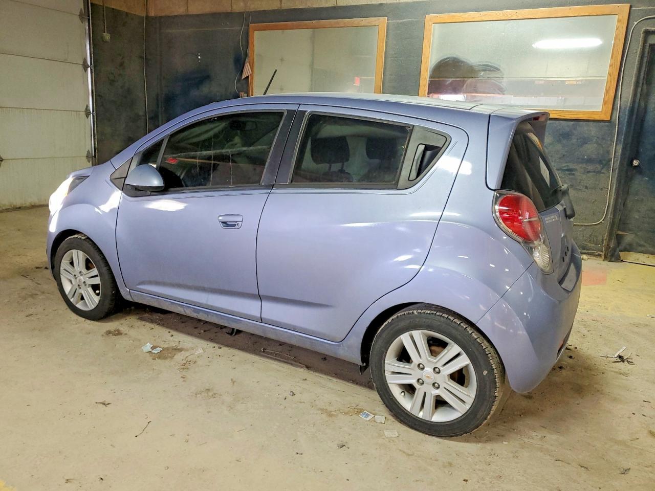 2015 CHEVROLET SPARK 1LT photo 2