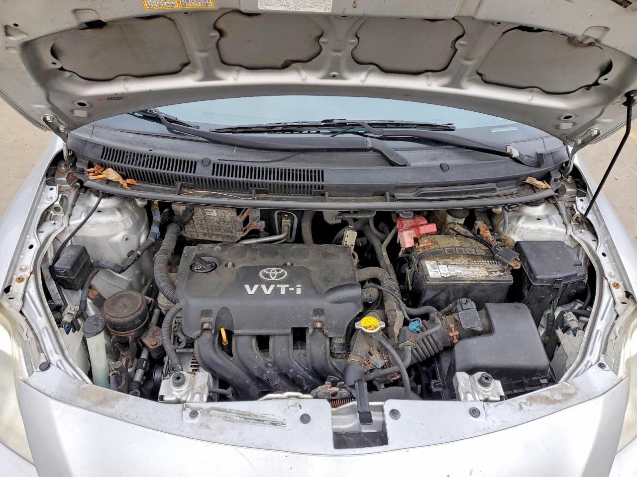 2009 TOYOTA YARIS photo 11