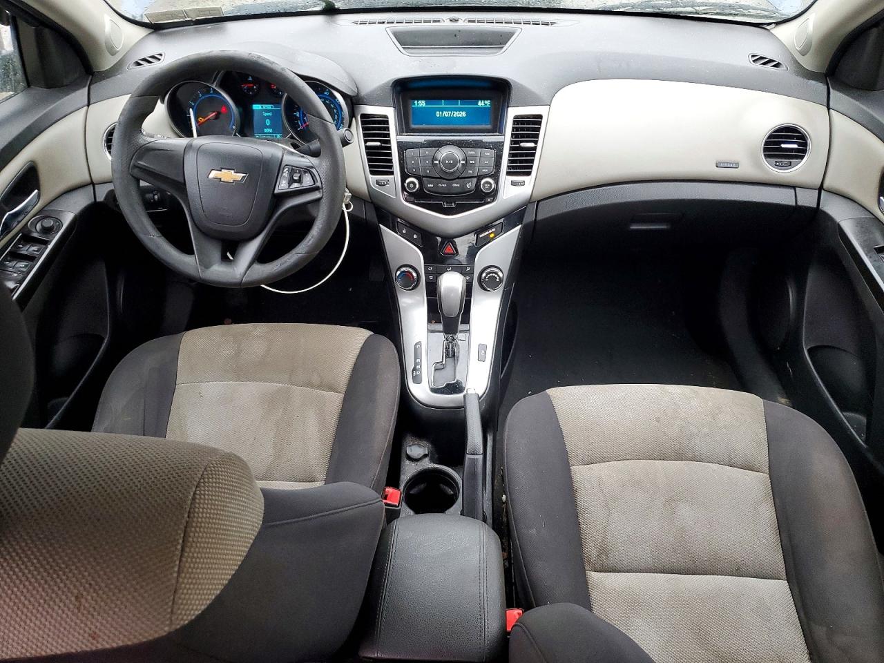 2014 CHEVROLET CRUZE LS photo 8