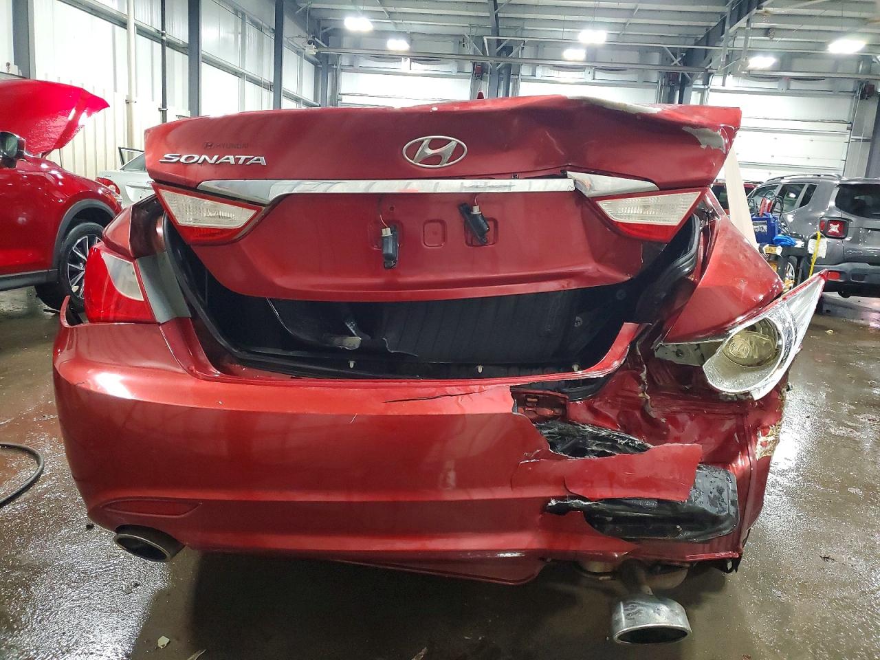 2011 HYUNDAI SONATA SE photo 6