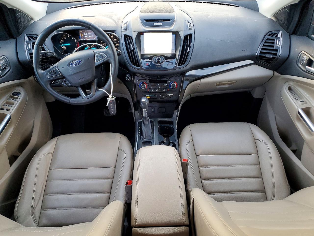 2017 FORD ESCAPE TITANIUM photo 8