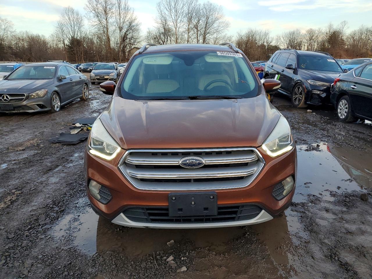 2017 FORD ESCAPE TITANIUM photo 5