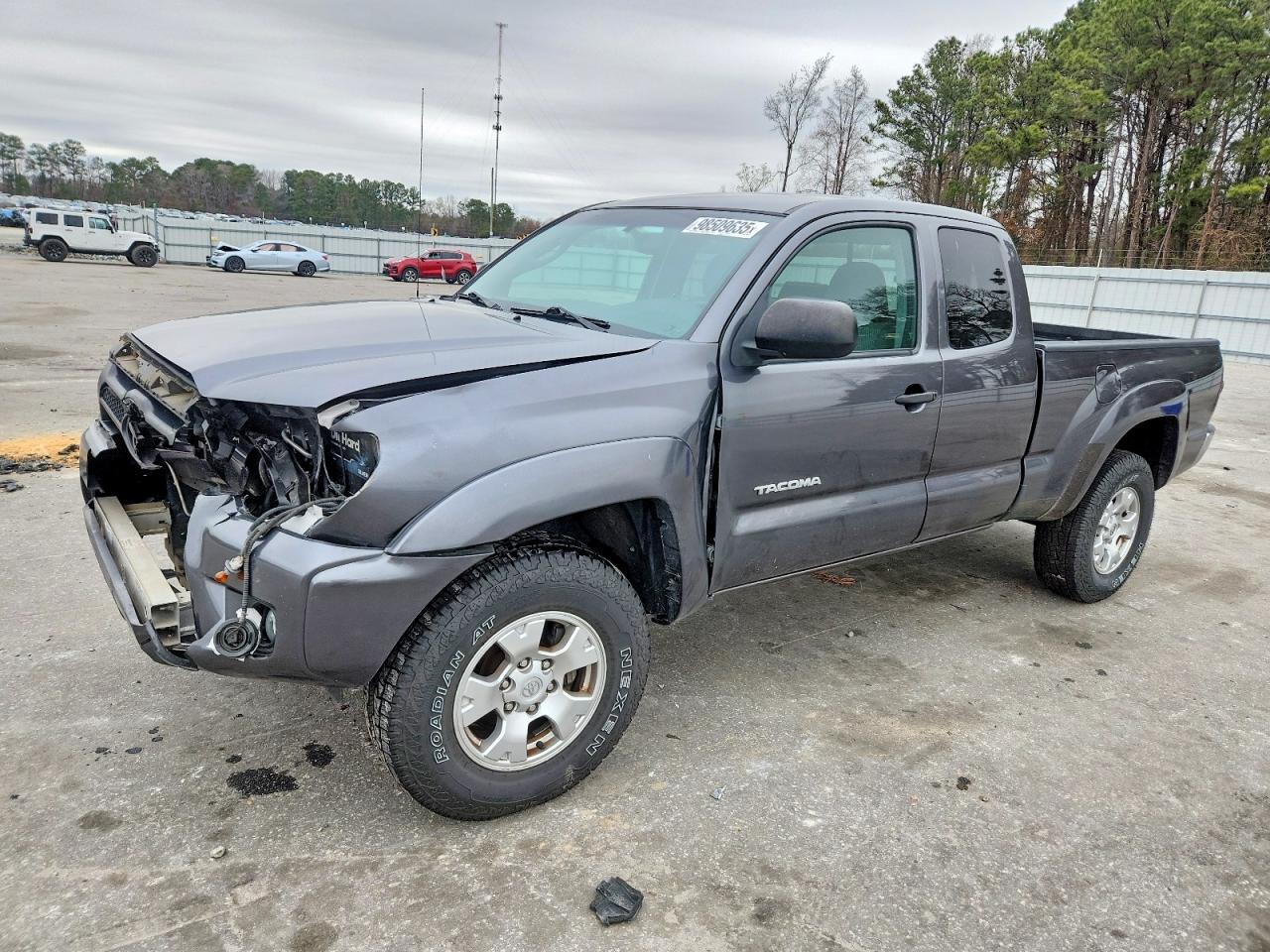 2013 TOYOTA TACOMA