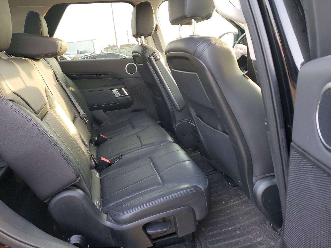 2019 LAND ROVER DISCOVERY SE photo 11
