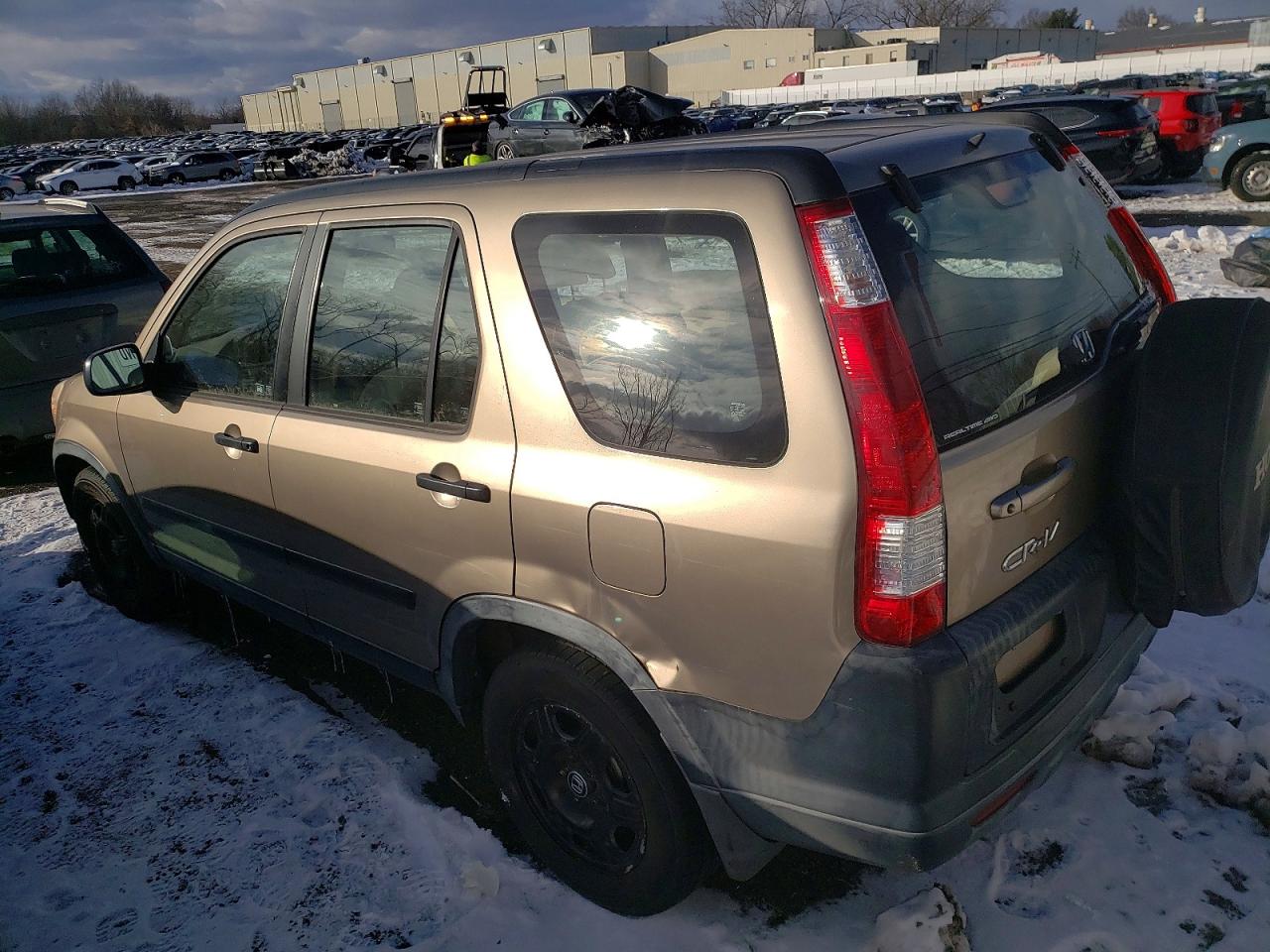 2005 HONDA CR-V LX photo 2