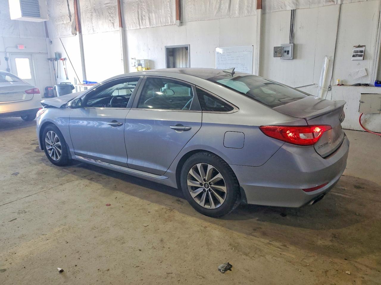 2017 HYUNDAI SONATA SPORT photo 2