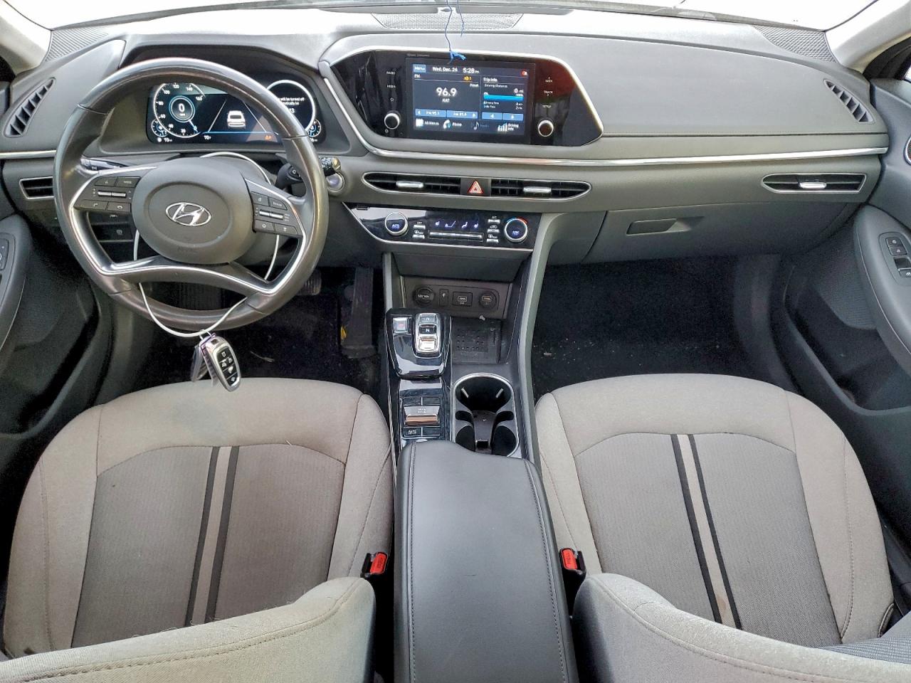 2020 HYUNDAI SONATA SEL photo 8